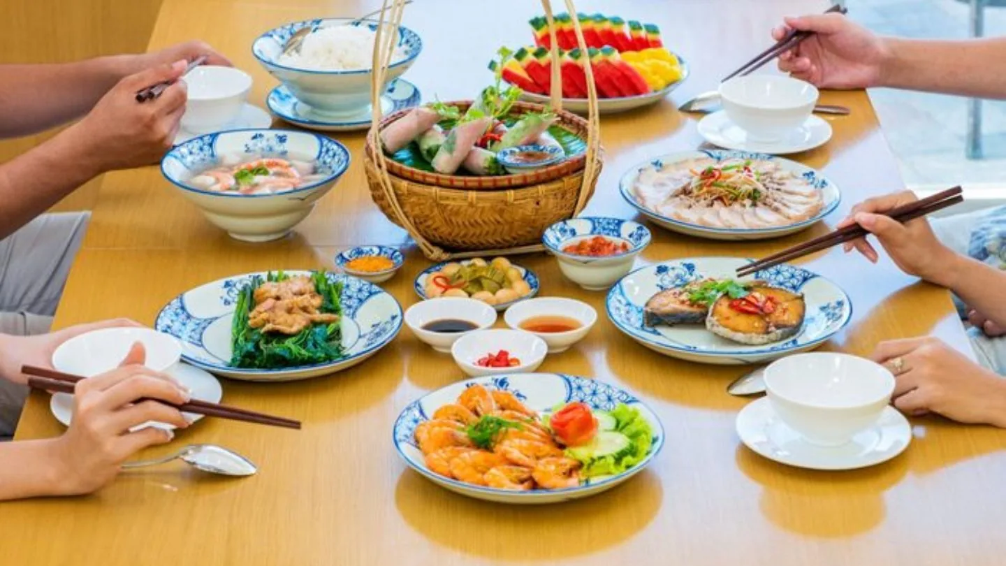 Top món ngon Đà Nẵng cùng địa chỉ ăn trưa ngon bổ rẻ