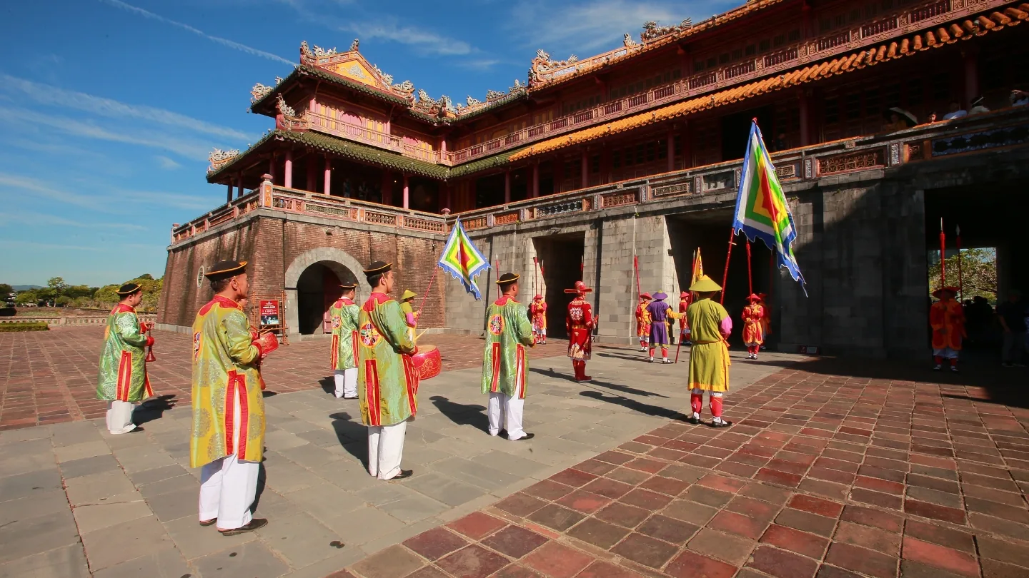 Cẩm nang du lịch Huế