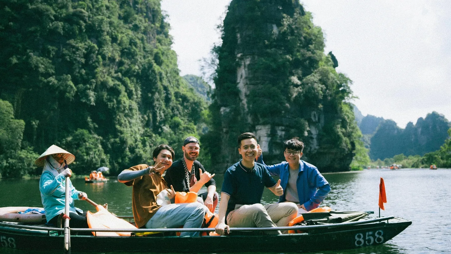 Cẩm nang du lịch Ninh Bình của Sally